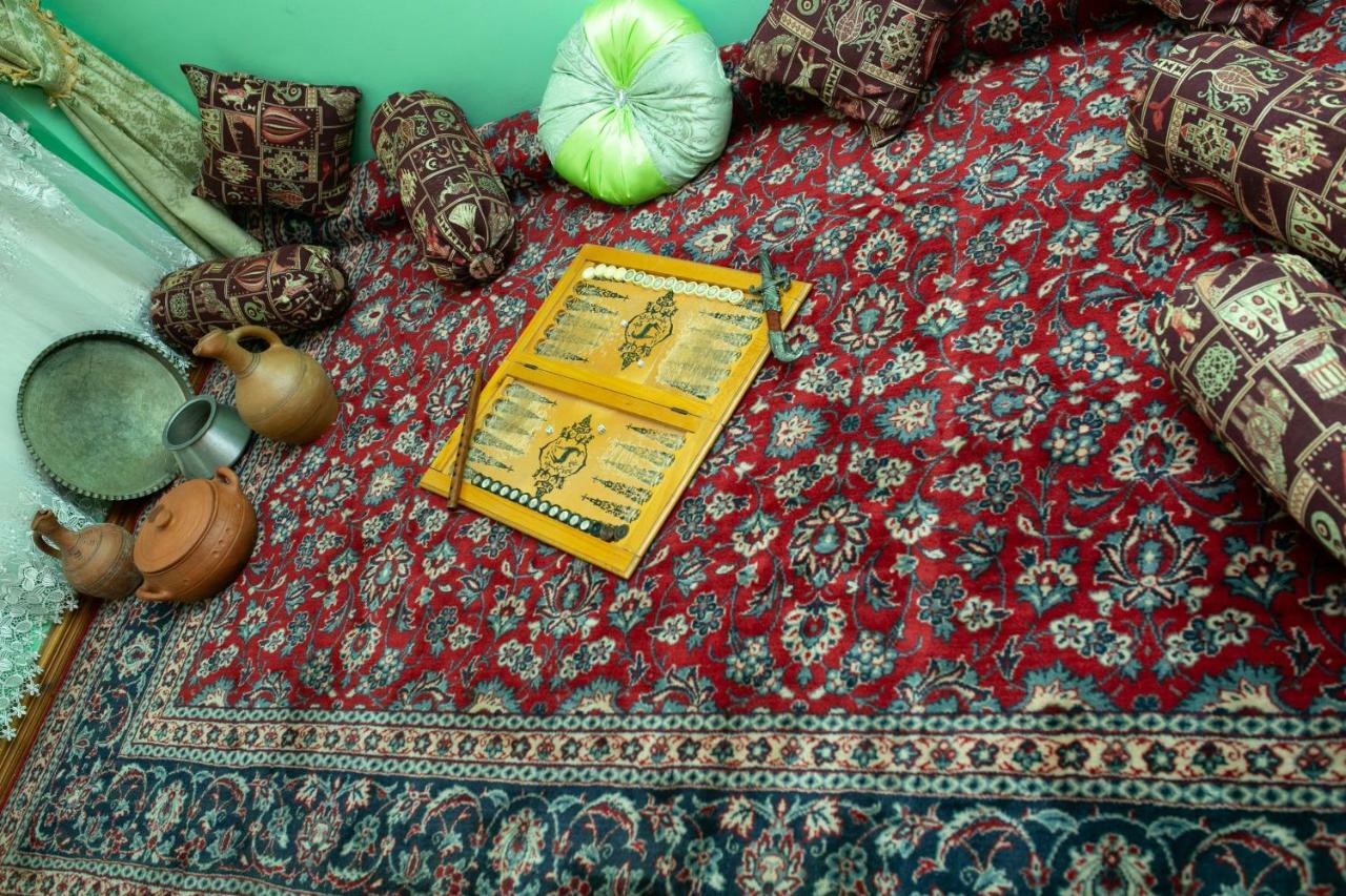 Khurma Hostel Gence Dış mekan fotoğraf