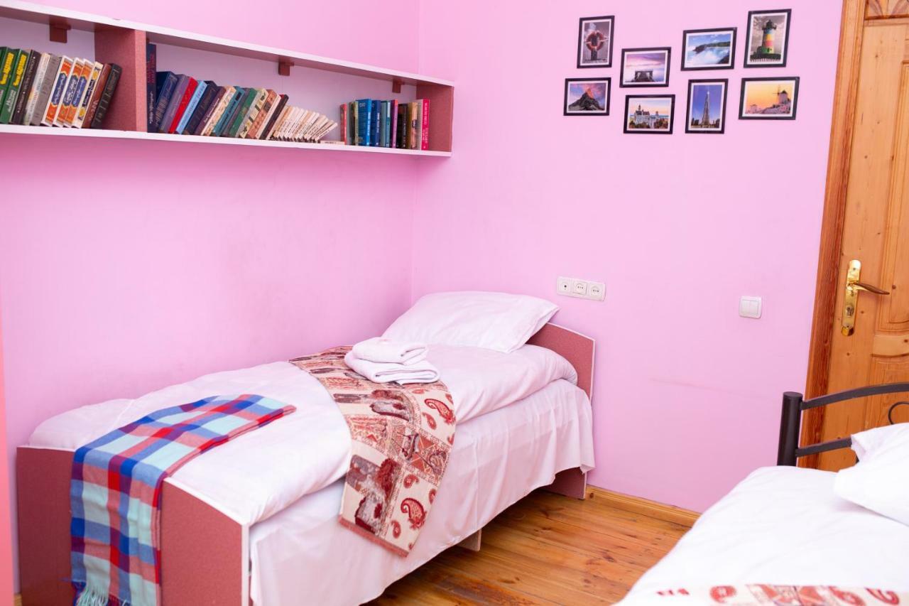 Khurma Hostel Gence Dış mekan fotoğraf