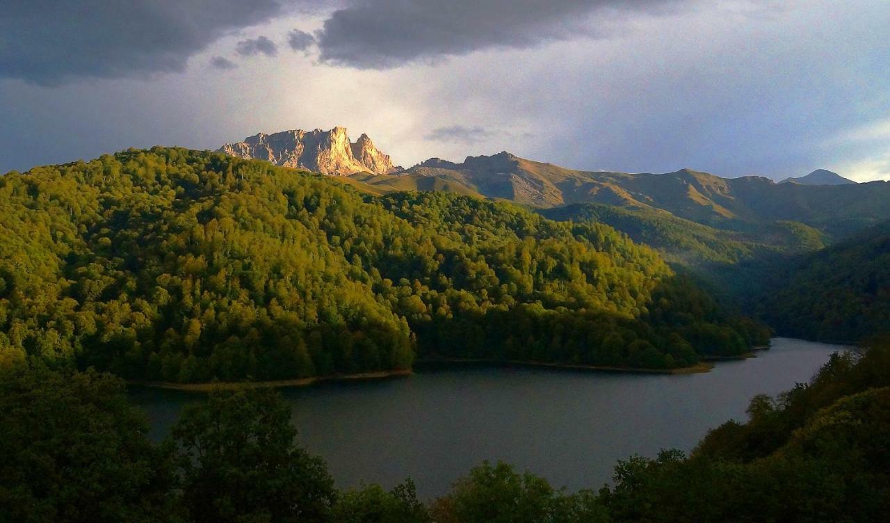 Khurma Hostel Gence Dış mekan fotoğraf
