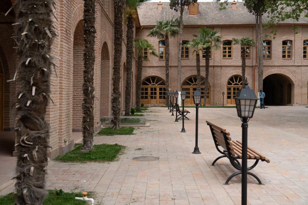 Khurma Hostel Gence Dış mekan fotoğraf