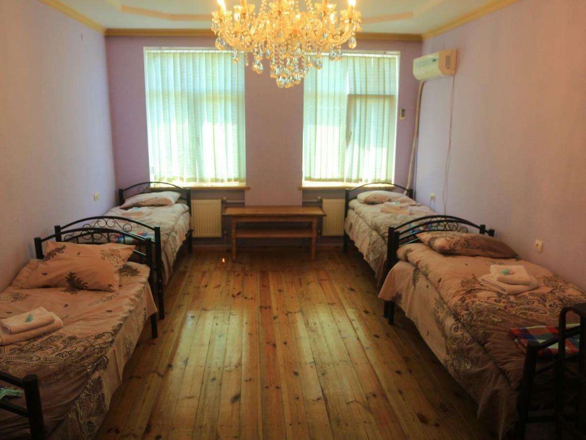Khurma Hostel Gence Dış mekan fotoğraf