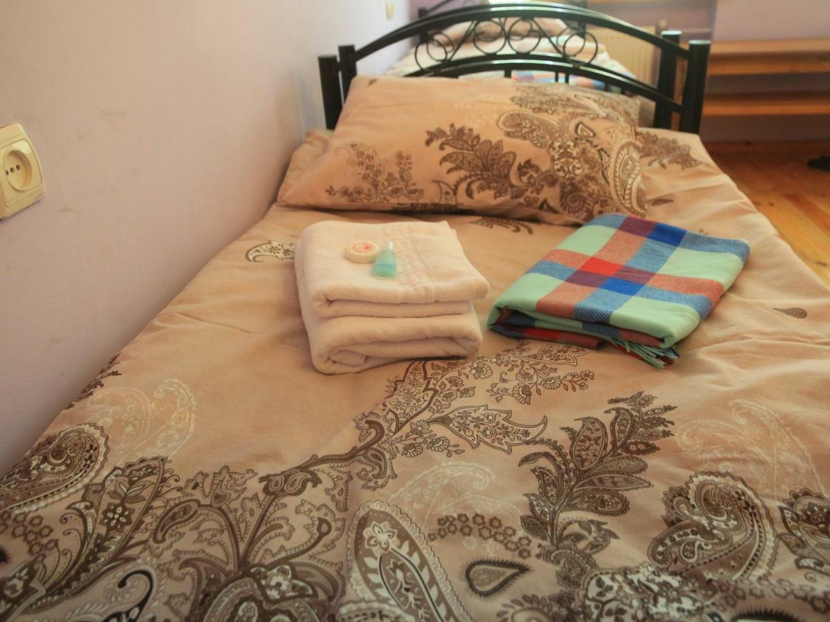 Khurma Hostel Gence Dış mekan fotoğraf